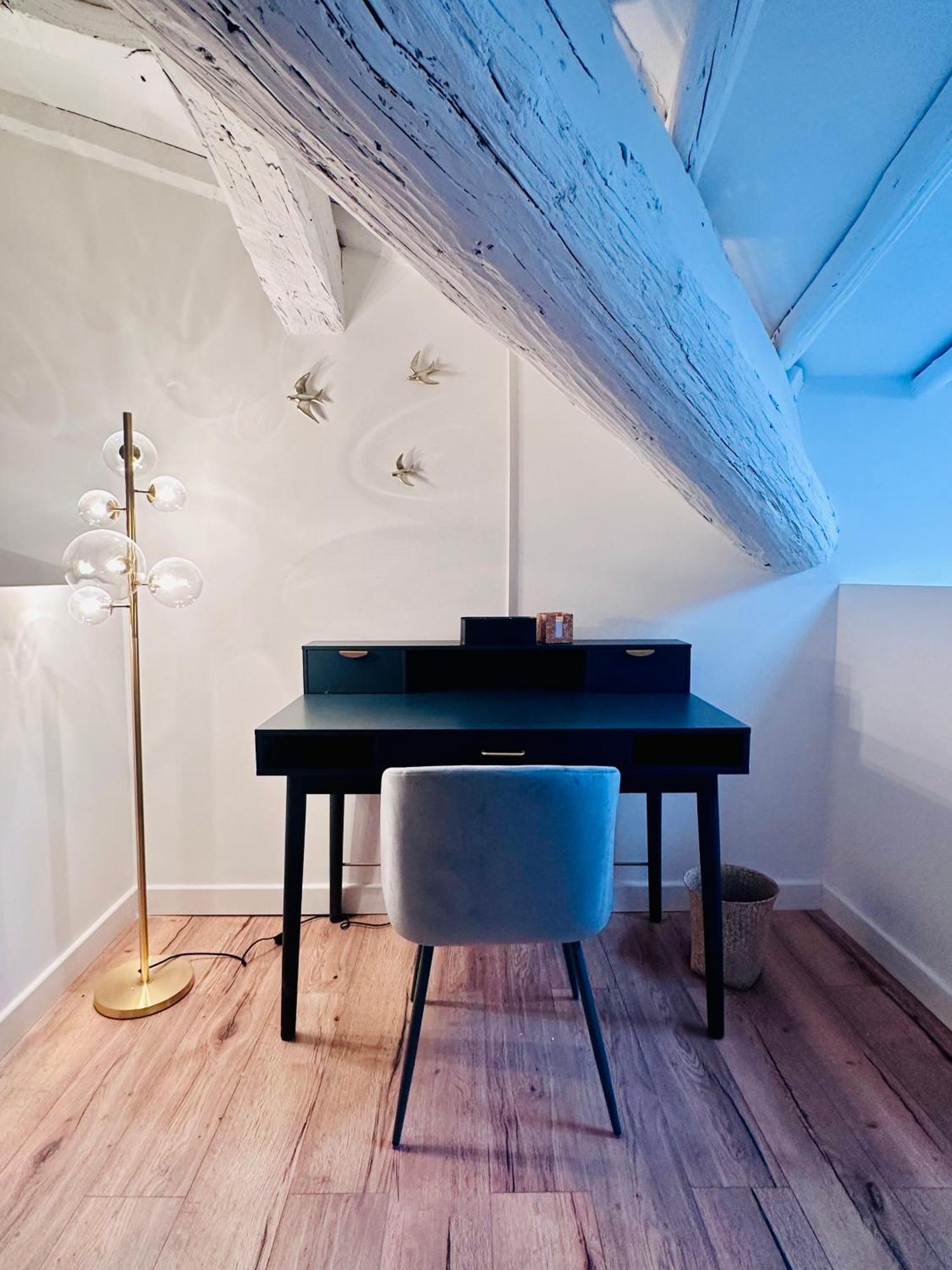 L'Etoile - Duplex Cosy De 50M2 En Centre-Ville Nîmes Buitenkant foto