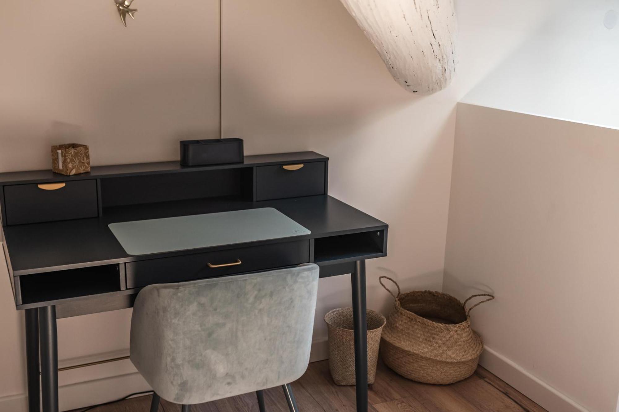 L'Etoile - Duplex Cosy De 50M2 En Centre-Ville Nîmes Buitenkant foto